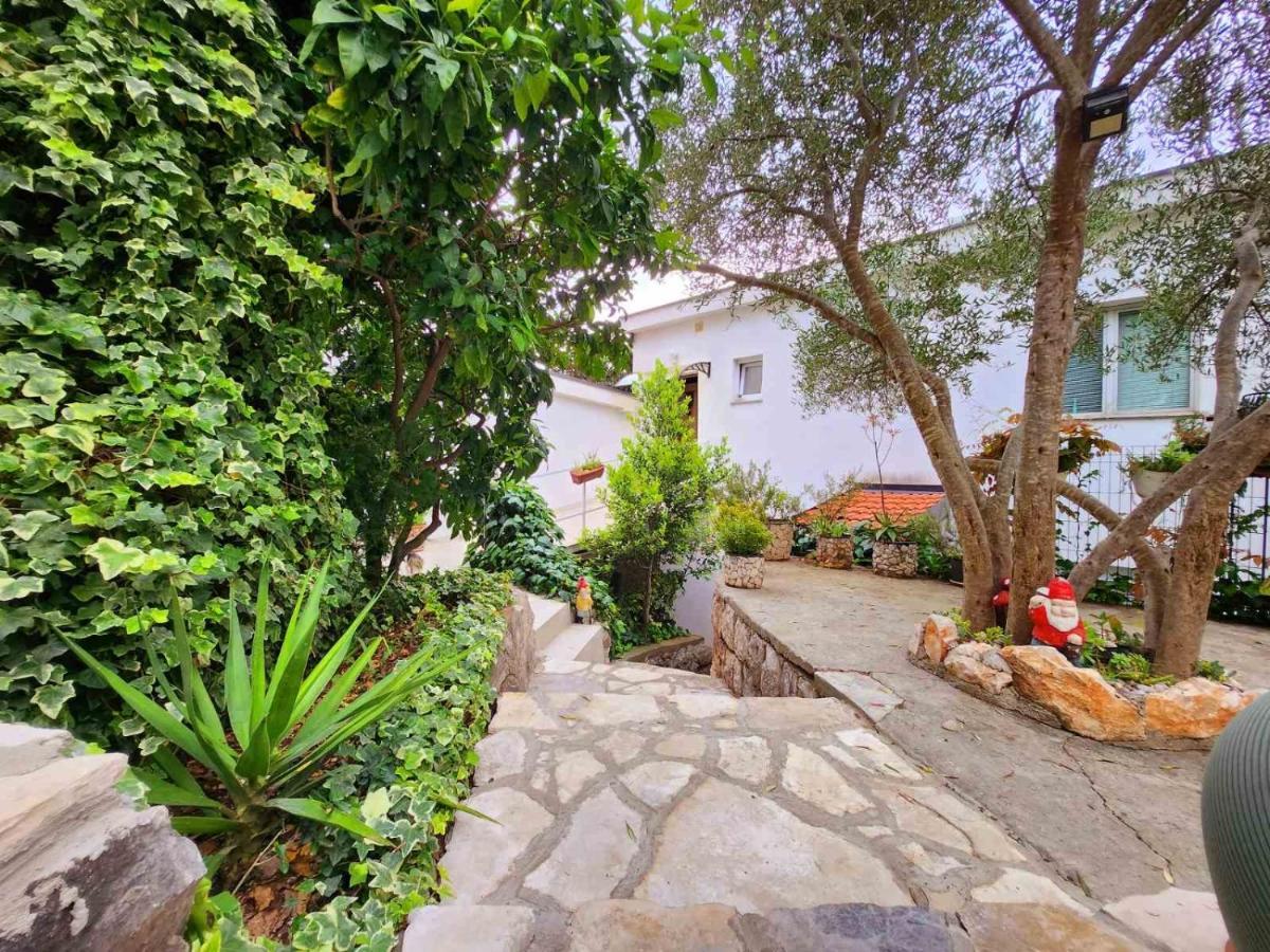 Apartamento Lily Neum